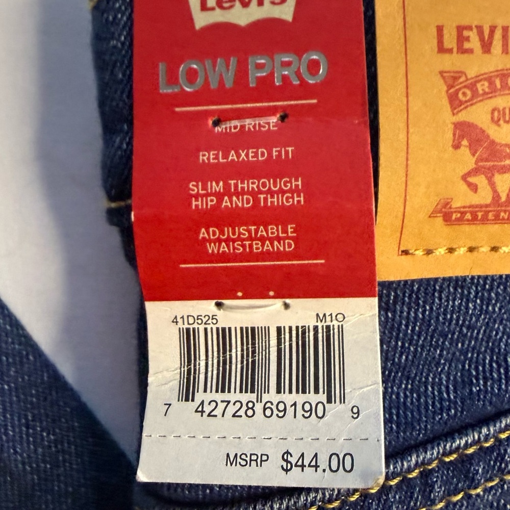 Levi's Dark Blue Stretch Low Pro Jeans with Red Label - Picture 3 of 9